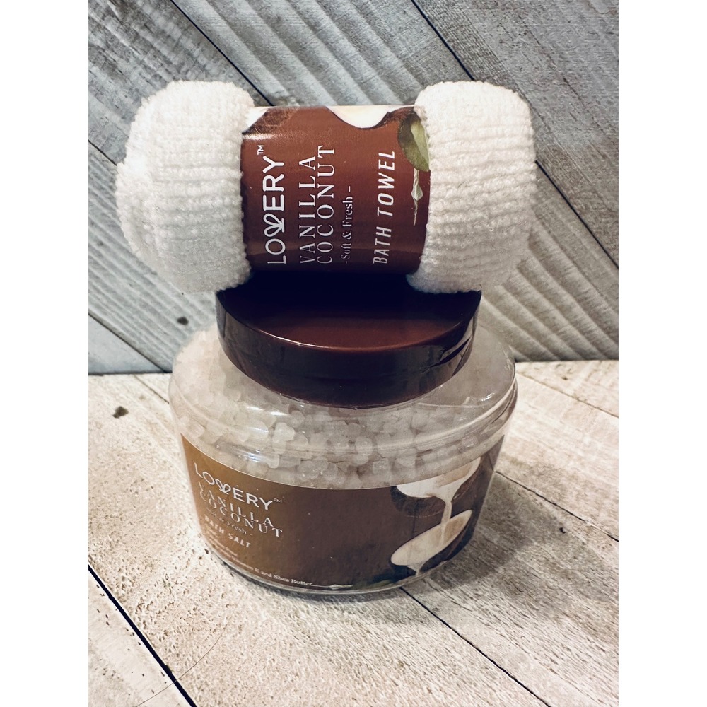 LOVERY‎ Vanilla Coconut Bath Salt & Wash Cloth Set Soft & Fresh